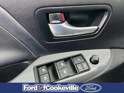 2016 Toyota Sienna SE 8 Passenger