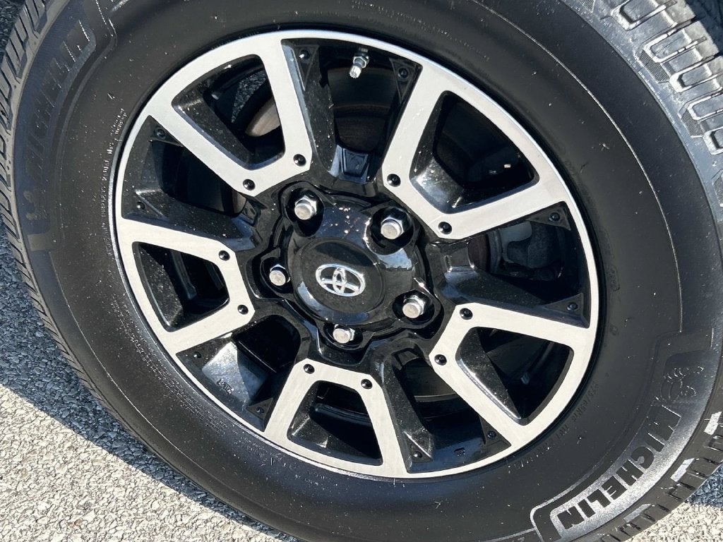2017 Toyota Tundra Limited