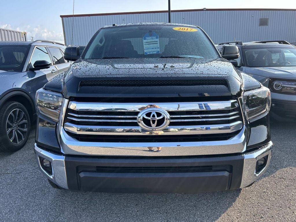 2017 Toyota Tundra SR5