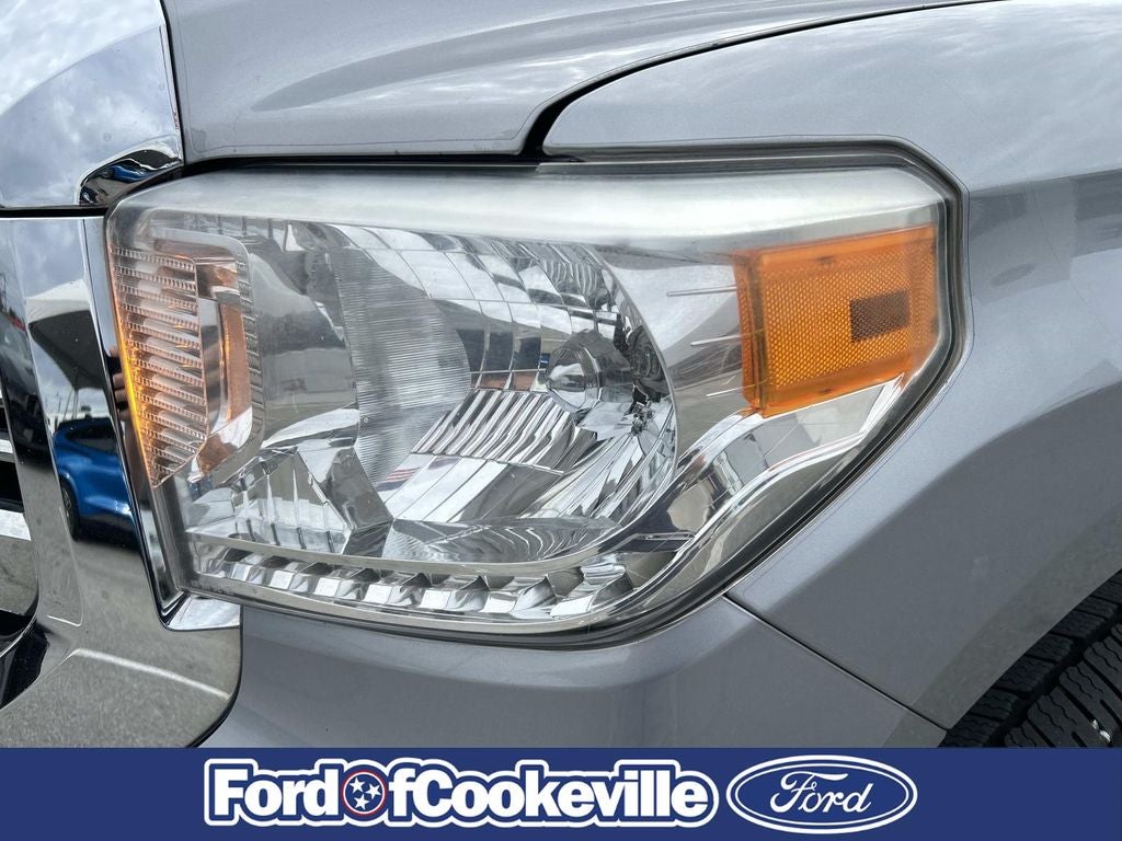 2017 Toyota Tundra SR5