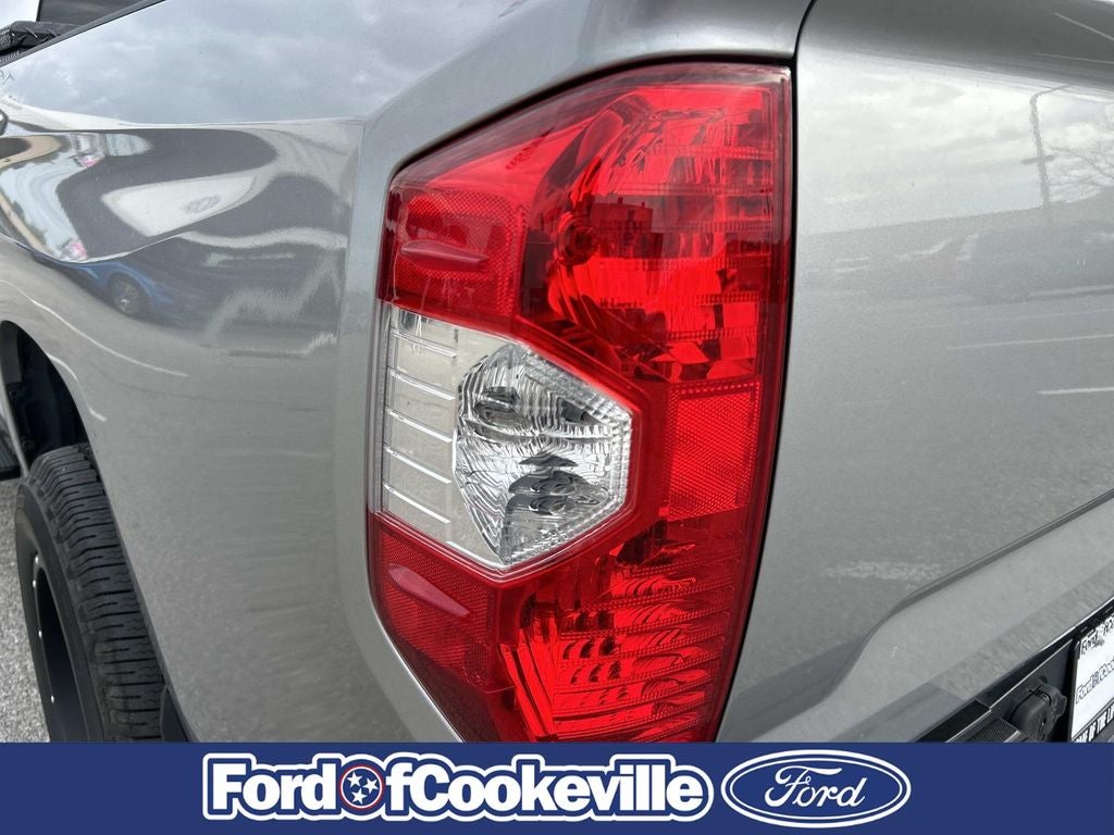 2017 Toyota Tundra SR5