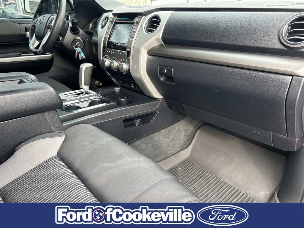 2017 Toyota Tundra SR5