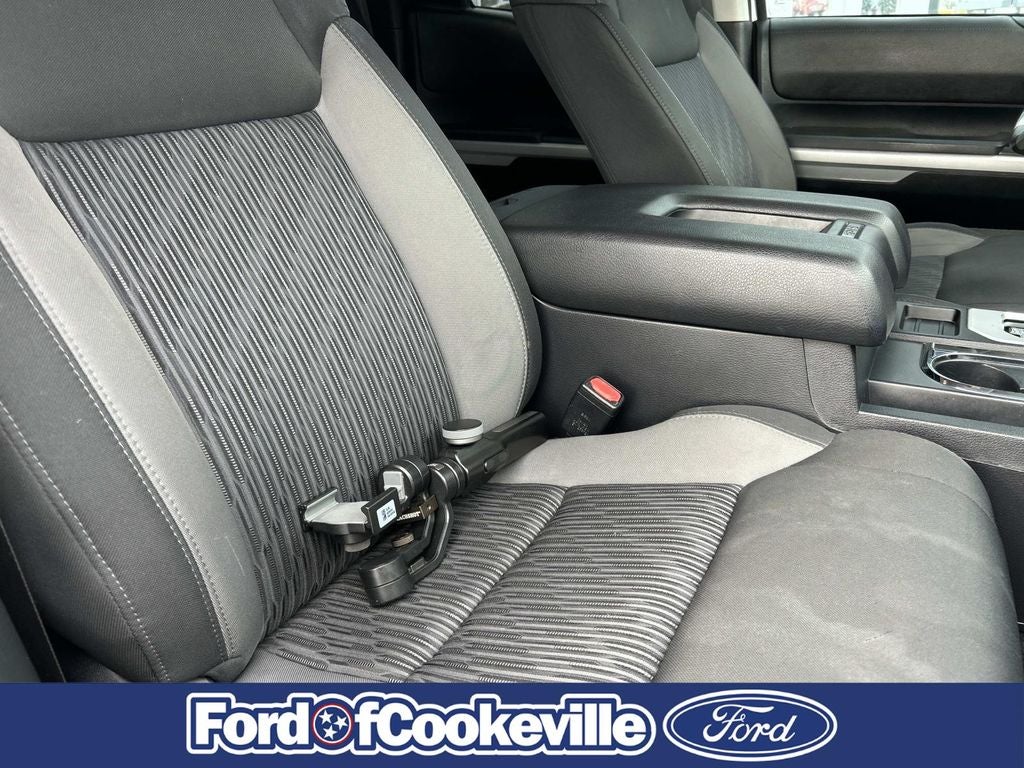 2017 Toyota Tundra SR5