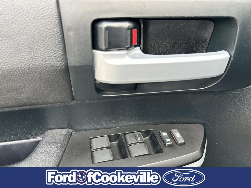 2017 Toyota Tundra SR5