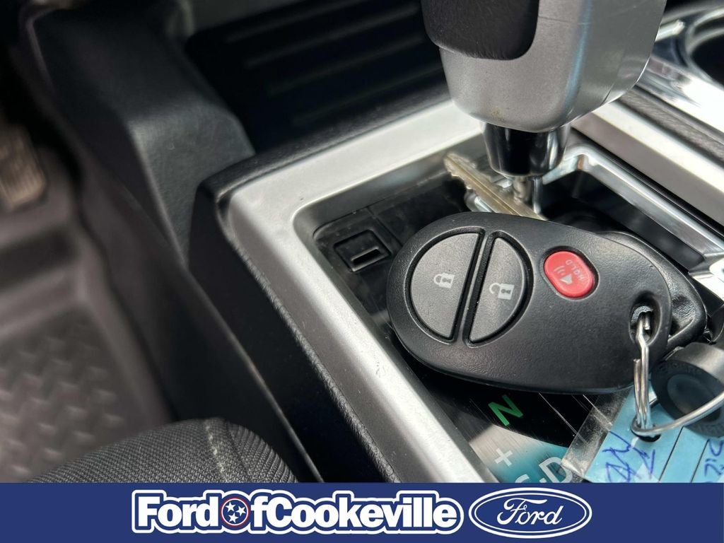 2017 Toyota Tundra SR5