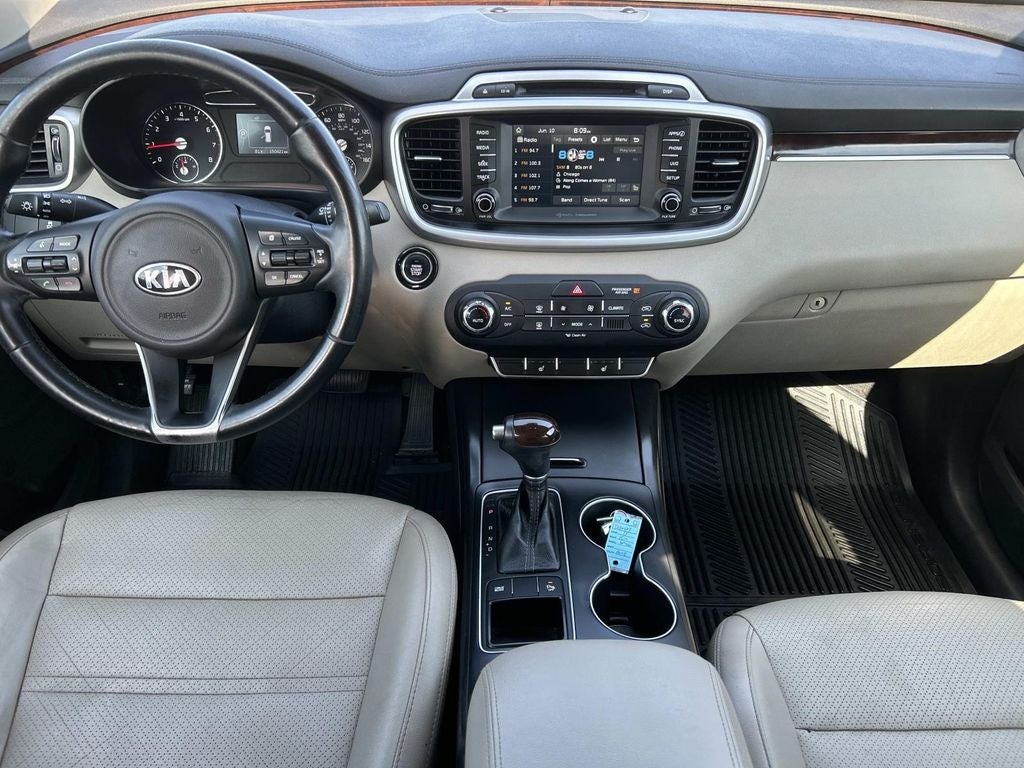 2017 Kia Sorento LX