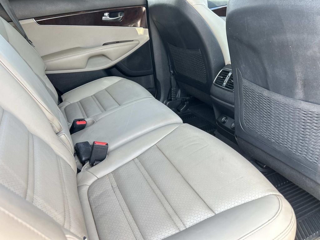 2017 Kia Sorento LX