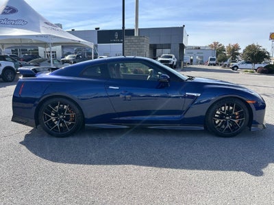 2017 Nissan GT-R Premium