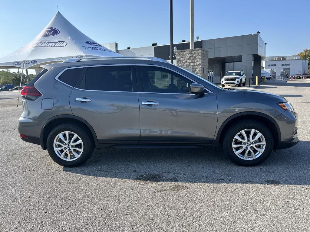 2020 Nissan Rogue SV