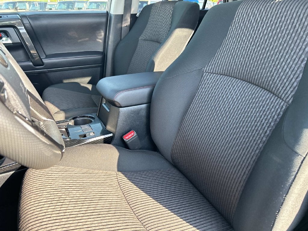 2023 Toyota 4Runner TRD Off-Road