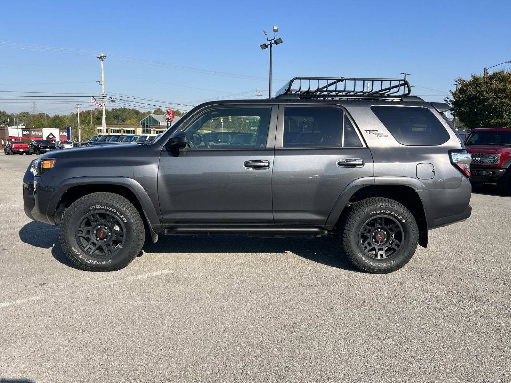 2023 Toyota 4Runner TRD Off-Road
