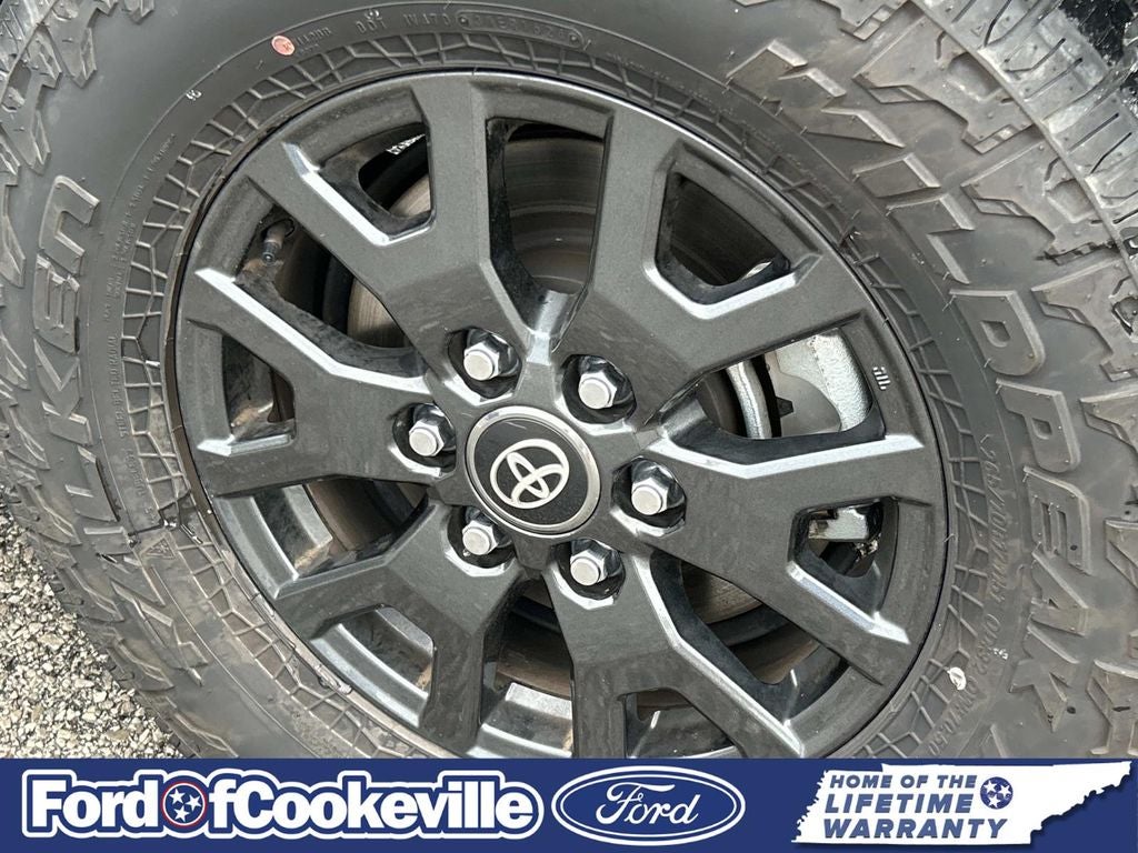 2025 Toyota 4Runner SR5