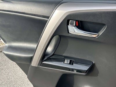 2016 Toyota RAV4 Hybrid Limited