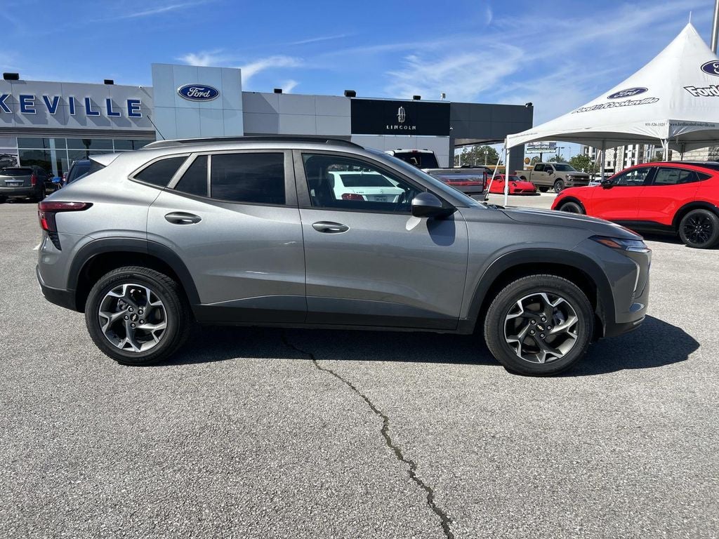 2024 Chevrolet Trax LT