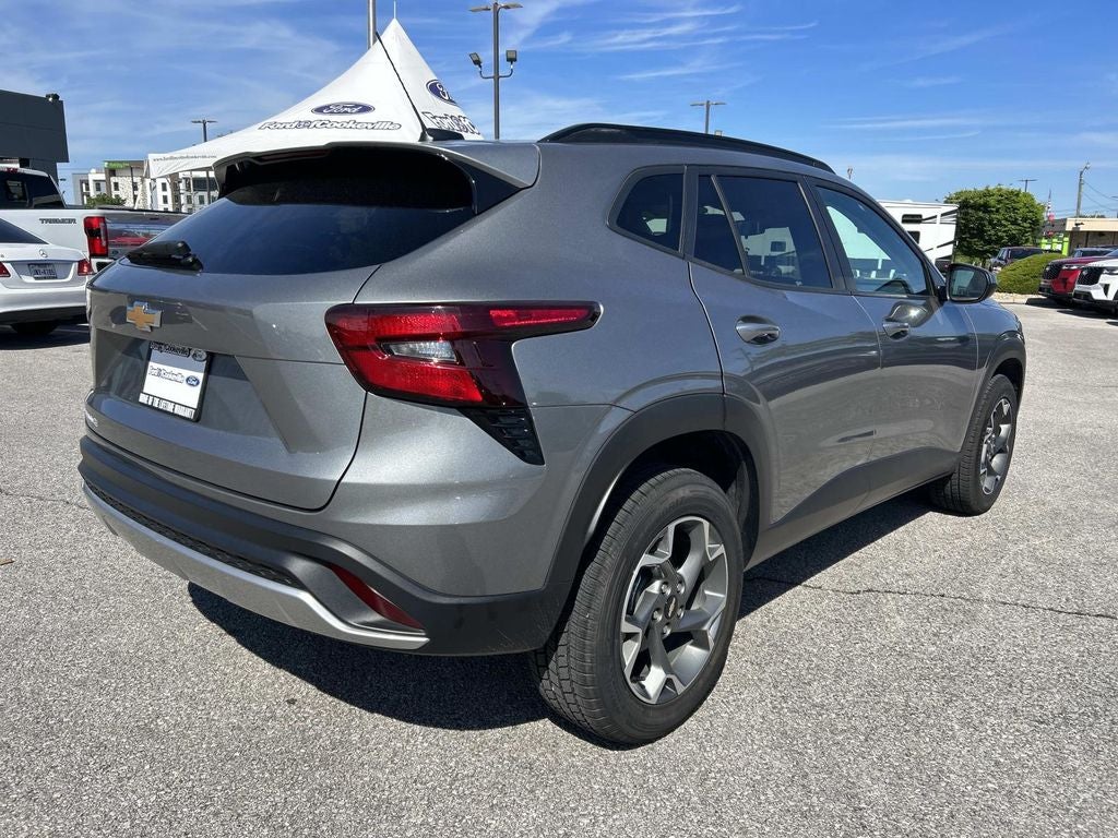 2024 Chevrolet Trax LT