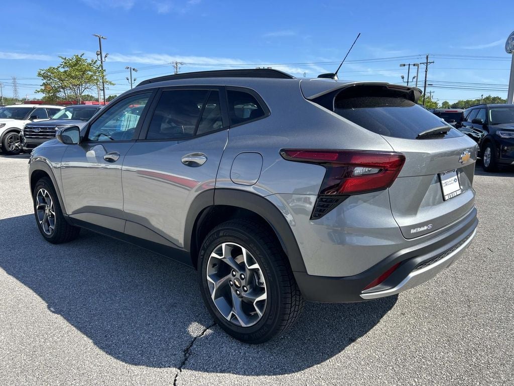 2024 Chevrolet Trax LT