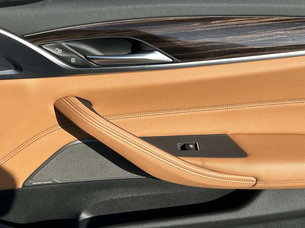 2021 BMW 5 Series 540i