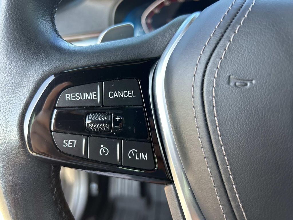 2021 BMW 5 Series 540i