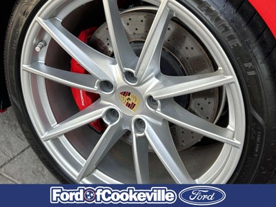 2024 Porsche 911 Carrera GTS