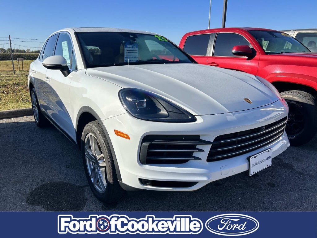 2023 Porsche Cayenne Base