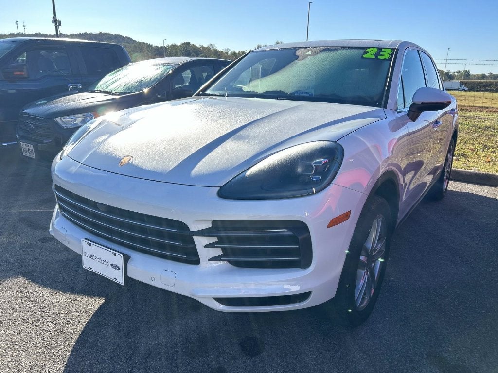2023 Porsche Cayenne Base