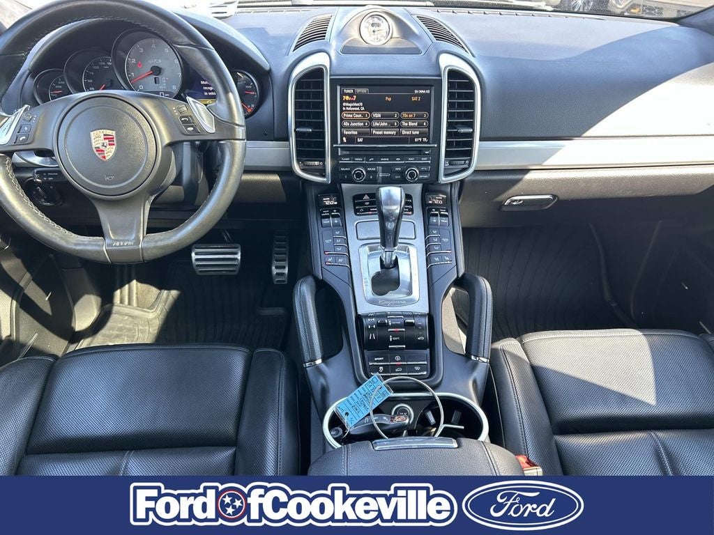 2013 Porsche Cayenne GTS