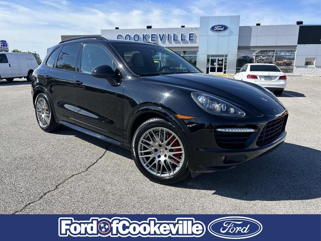 2013 Porsche Cayenne GTS