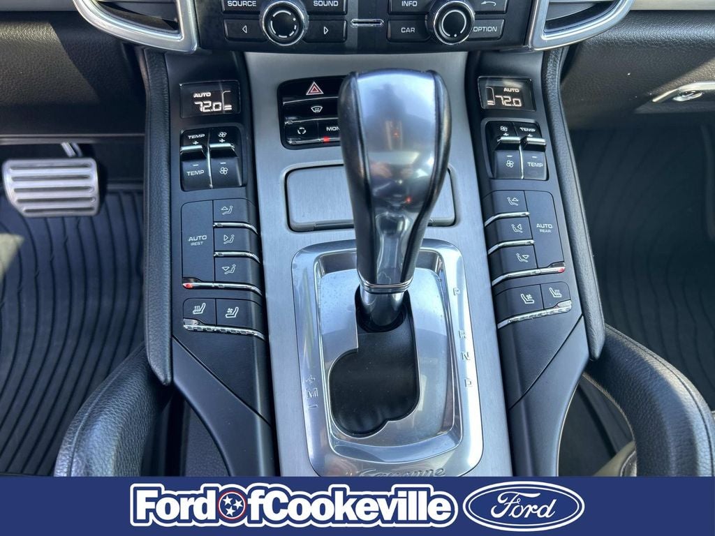2013 Porsche Cayenne GTS