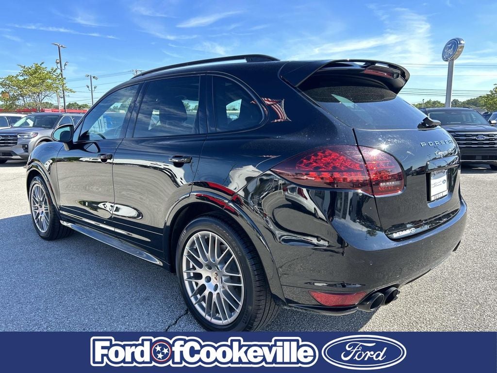 2013 Porsche Cayenne GTS
