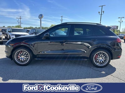2013 Porsche Cayenne GTS