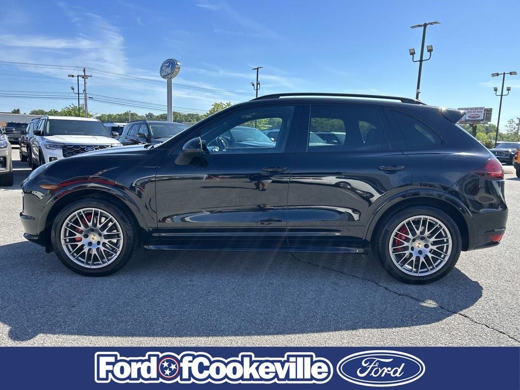 2013 Porsche Cayenne GTS