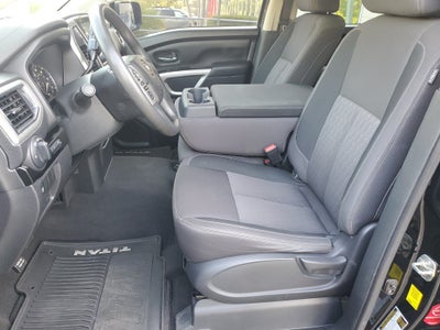2021 Nissan Titan SV