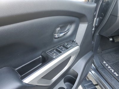 2024 Nissan Titan SV