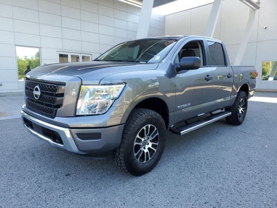 2024 Nissan Titan SV