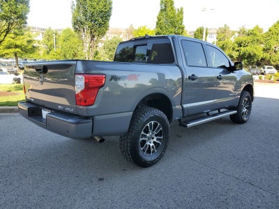2024 Nissan Titan SV