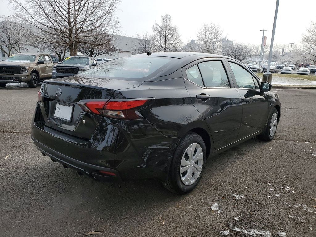 2025 Nissan Versa 1.6 S