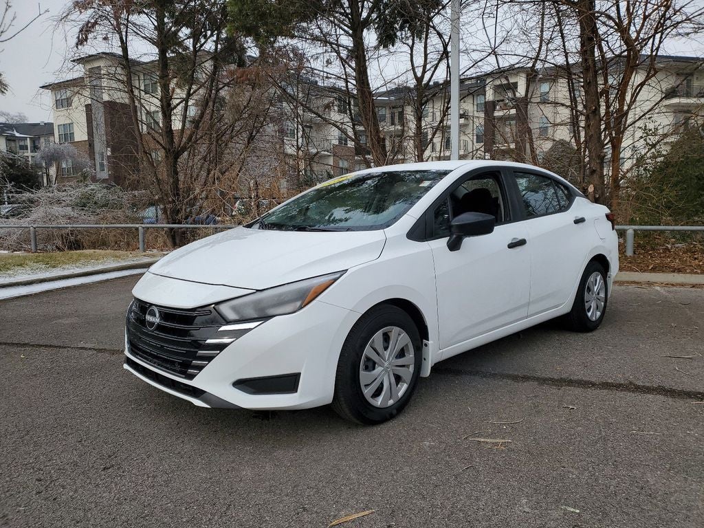 2025 Nissan Versa 1.6 S