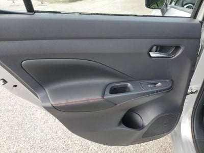 2025 Nissan Versa 1.6 SR