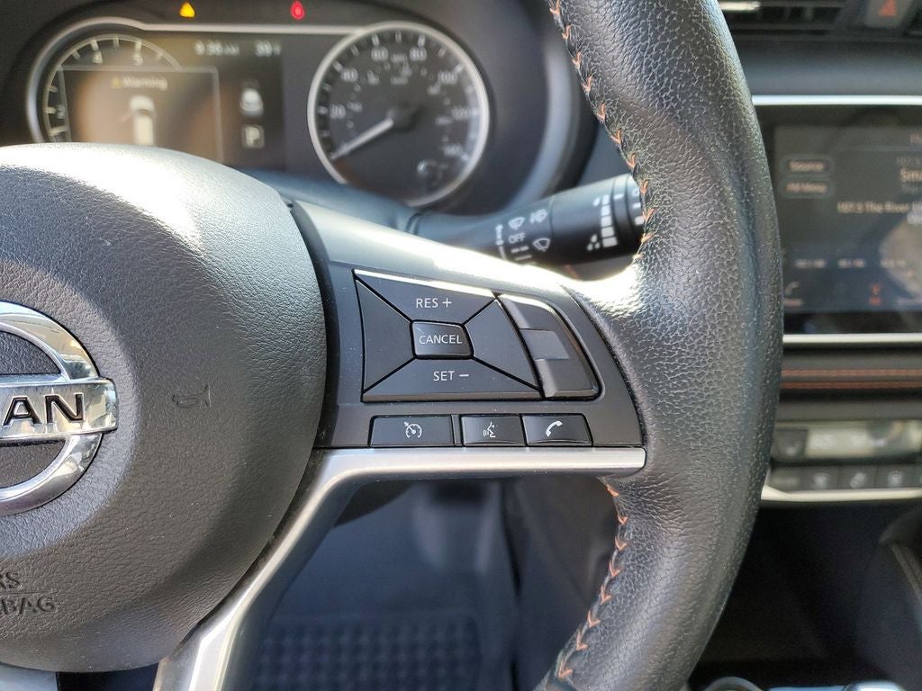 2019 Nissan Kicks SR