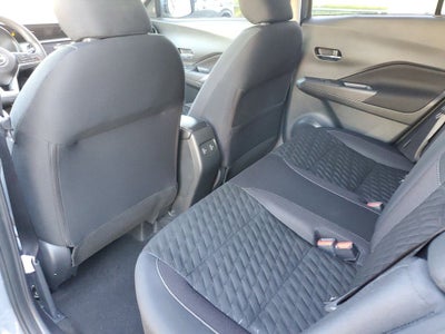 2022 Nissan Kicks SV