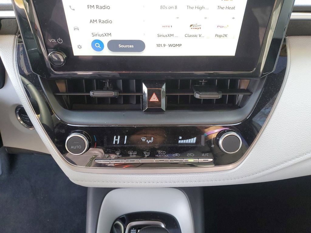 2025 Toyota Corolla SE