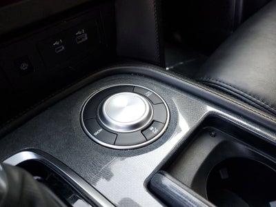 2024 Nissan Armada SV