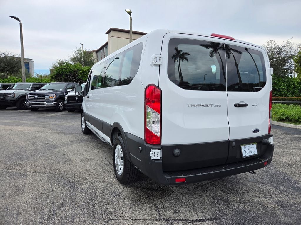 2024 Ford Transit Passenger Wagon XLT