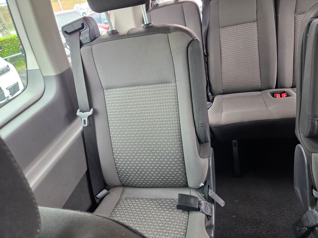 2024 Ford Transit Passenger Wagon XLT