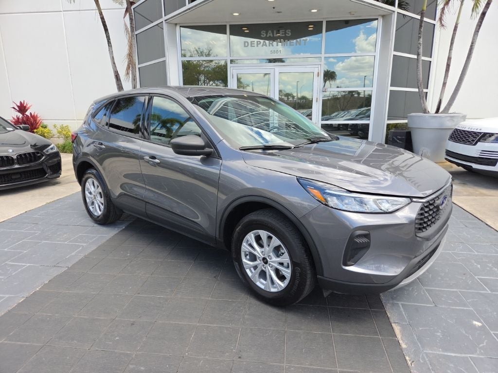 2025 Ford Escape Active