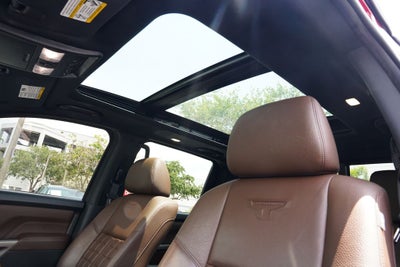 2024 Nissan Titan Platinum Reserve