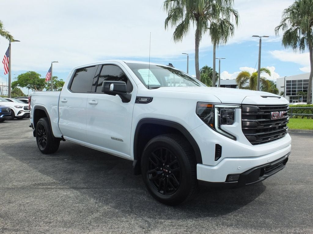 2025 GMC Sierra 1500 Elevation