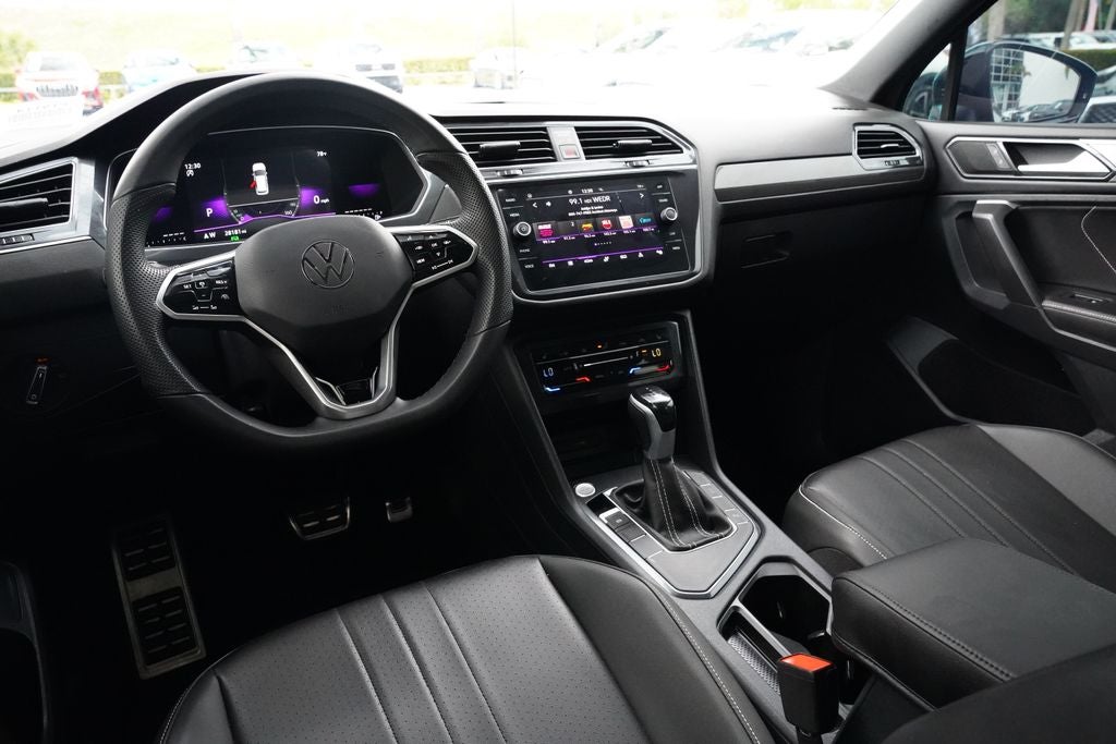2024 Volkswagen Tiguan 2.0T SE R-Line Black