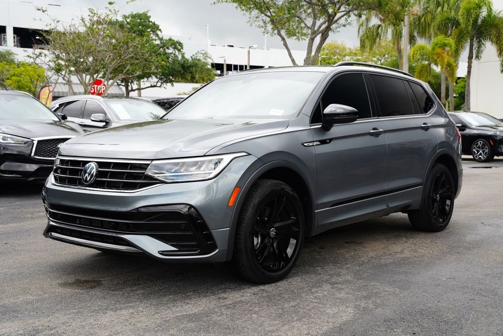 2024 Volkswagen Tiguan 2.0T SE R-Line Black