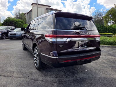 2023 Lincoln Navigator L Reserve